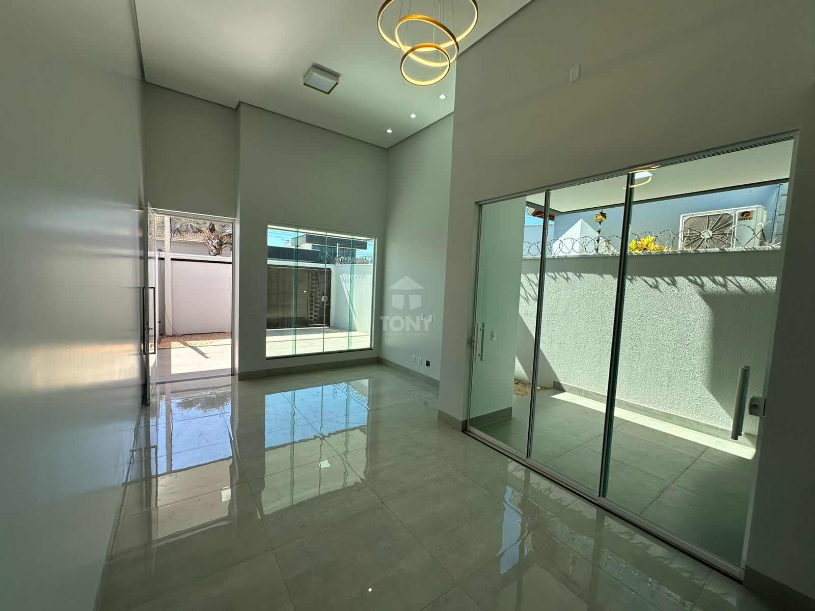 Casa à venda com 3 quartos, 122m² - Foto 3