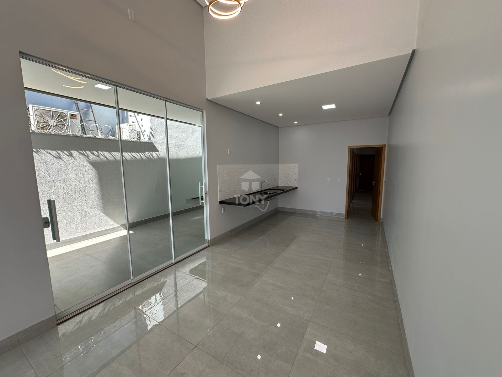 Casa à venda com 3 quartos, 122m² - Foto 5