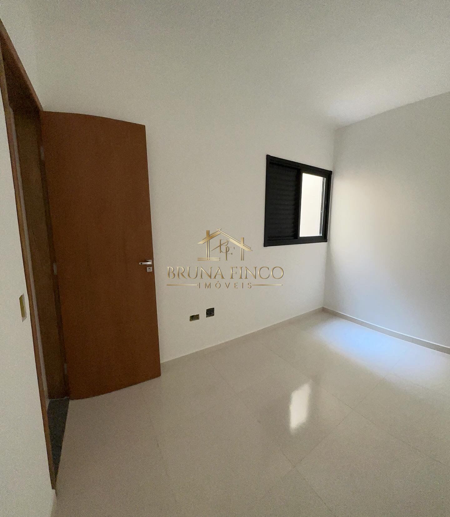 Apartamento à venda com 2 quartos, 40m² - Foto 9