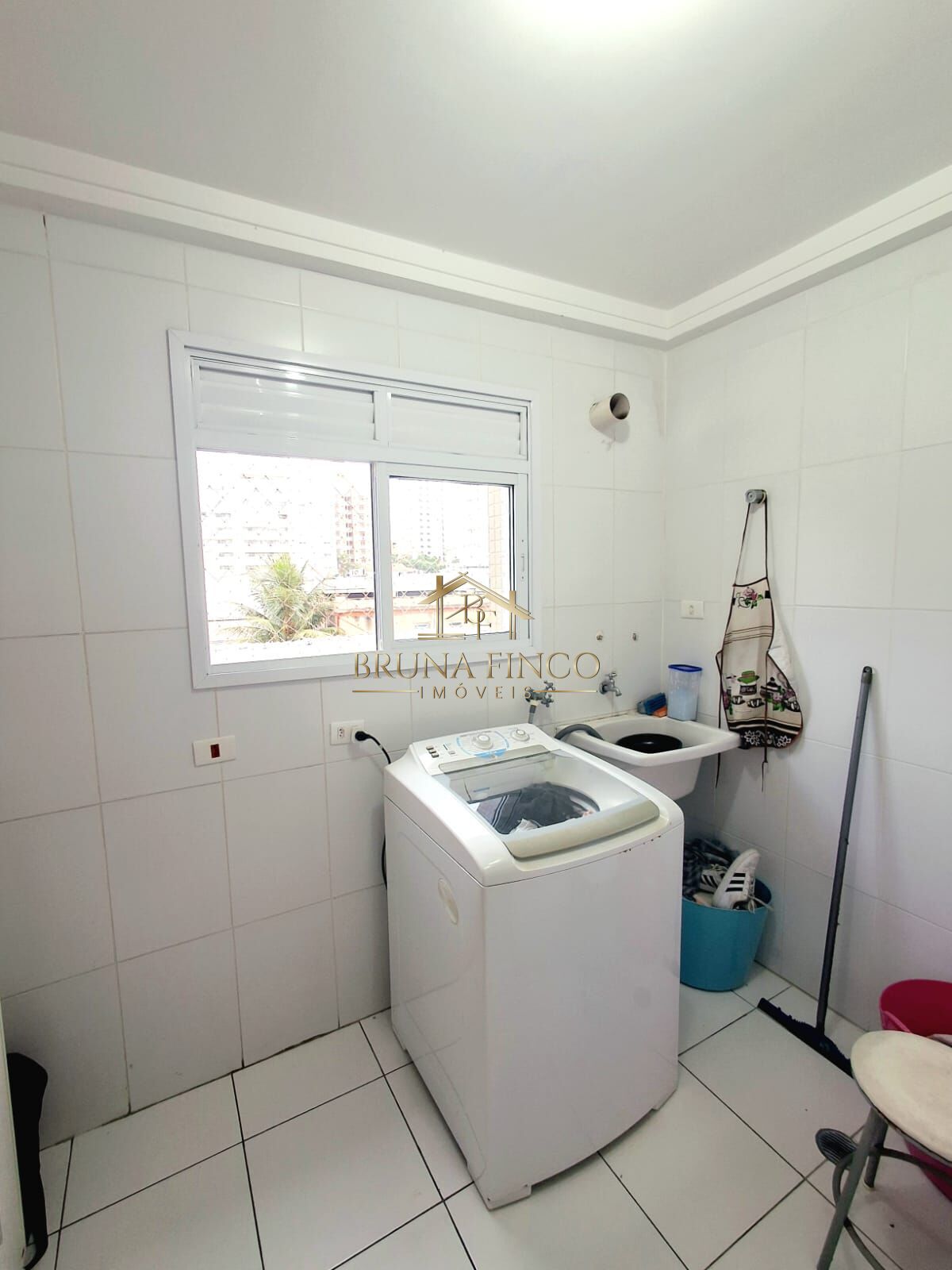 Apartamento à venda com 3 quartos, 108m² - Foto 28