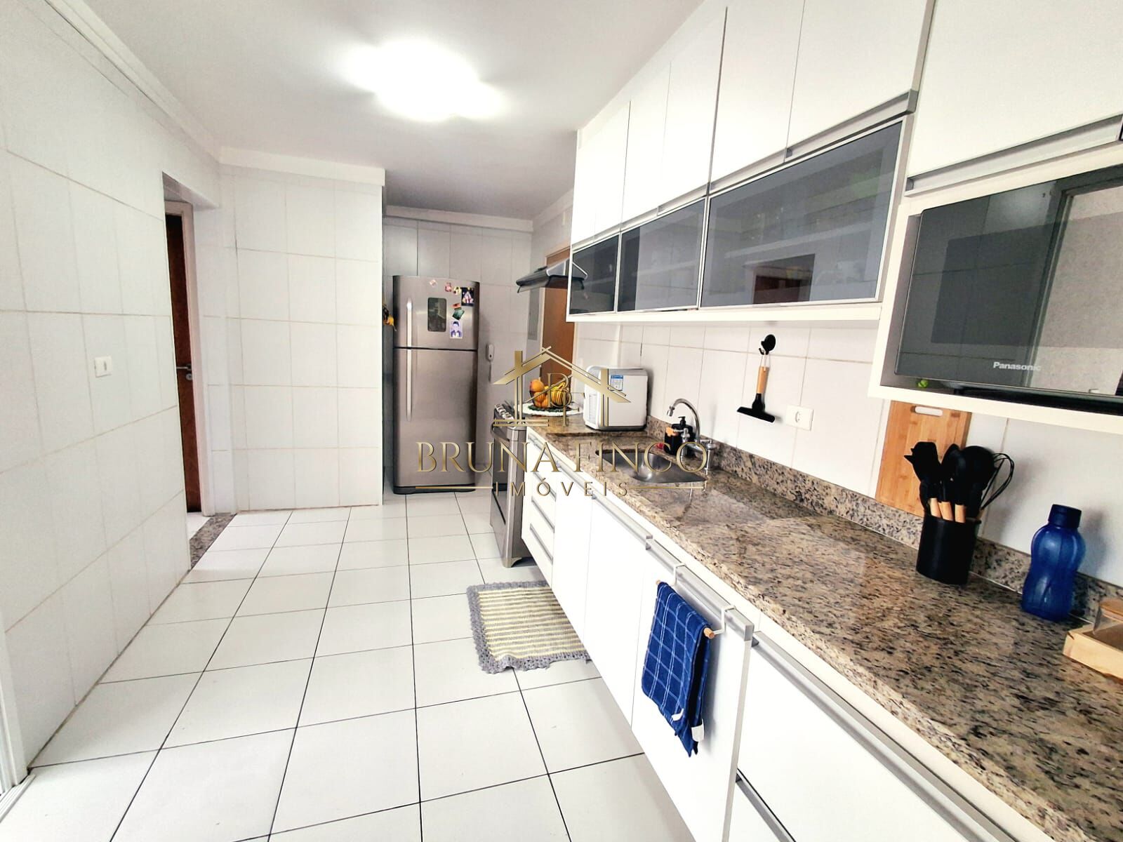 Apartamento à venda com 3 quartos, 108m² - Foto 11