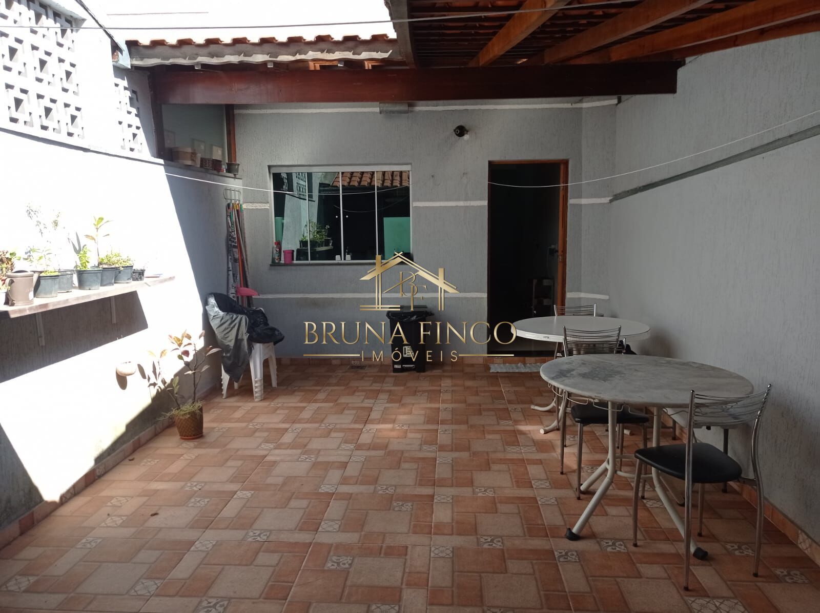 Sobrado à venda com 3 quartos, 250m² - Foto 25