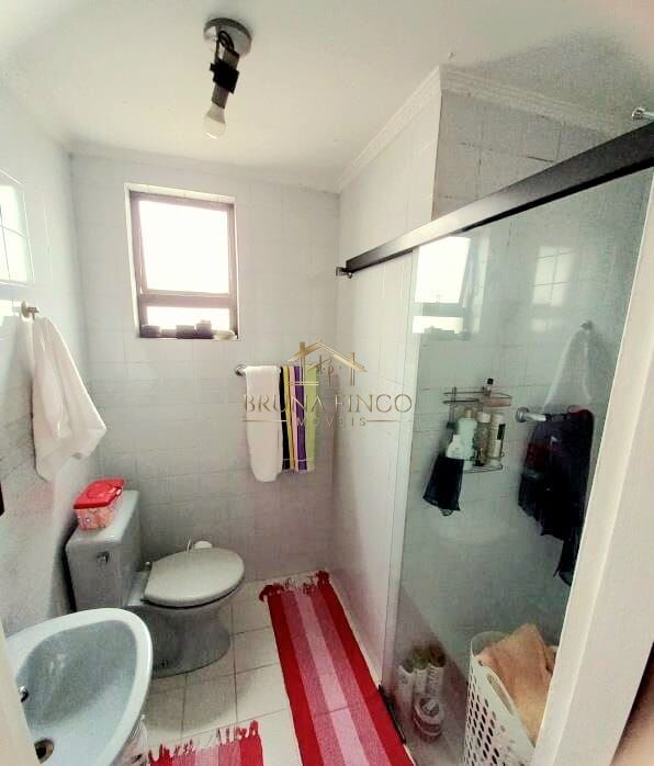 Apartamento à venda com 2 quartos, 68m² - Foto 4