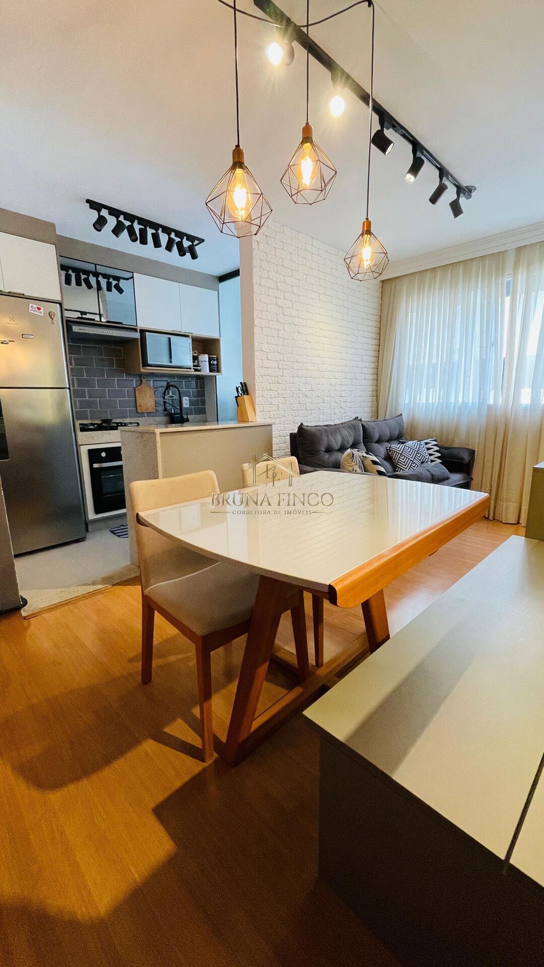 Apartamento à venda com 2 quartos, 44m² - Foto 2