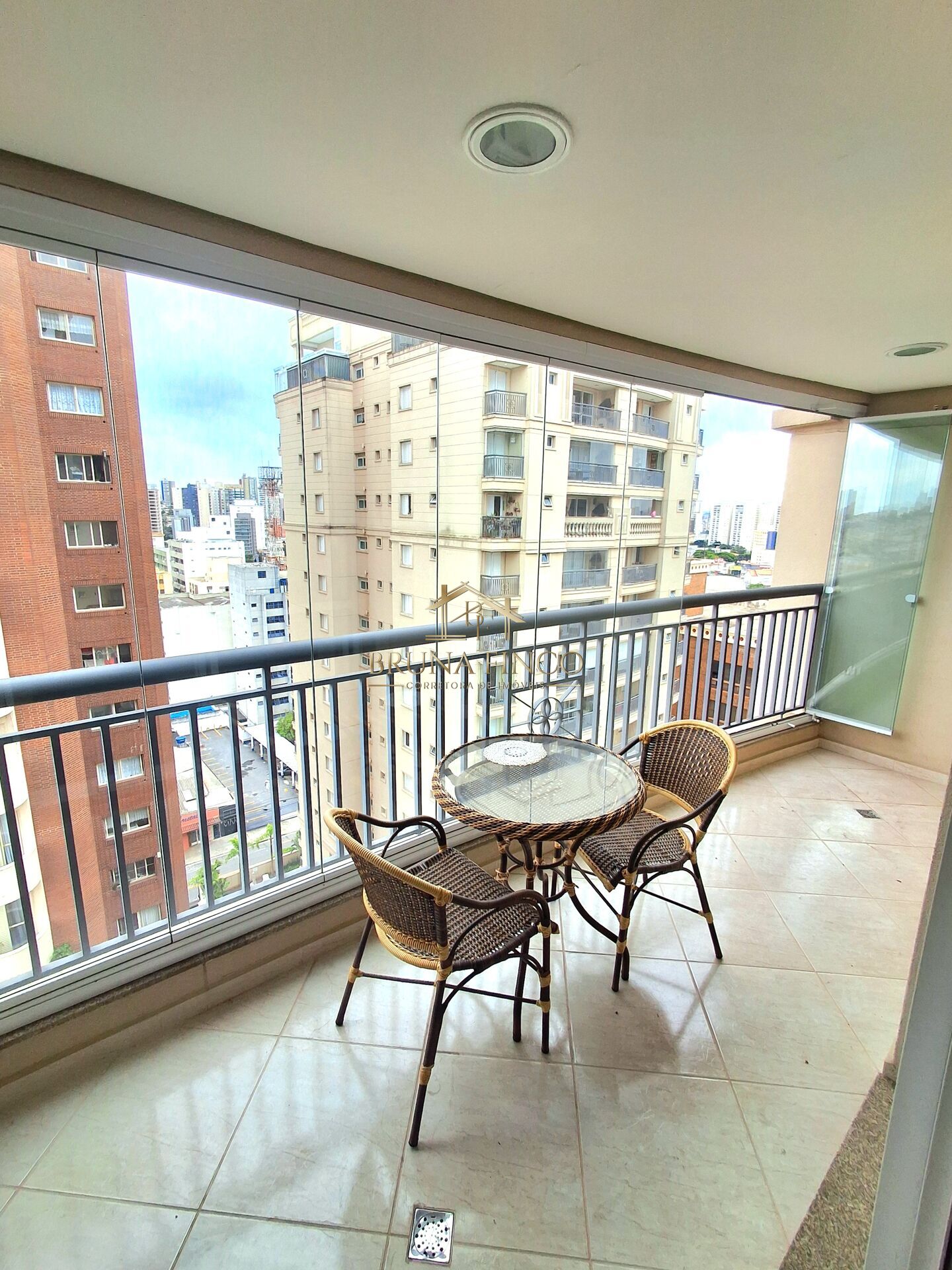 Apartamento, 3 quartos, 118 m² - Foto 2