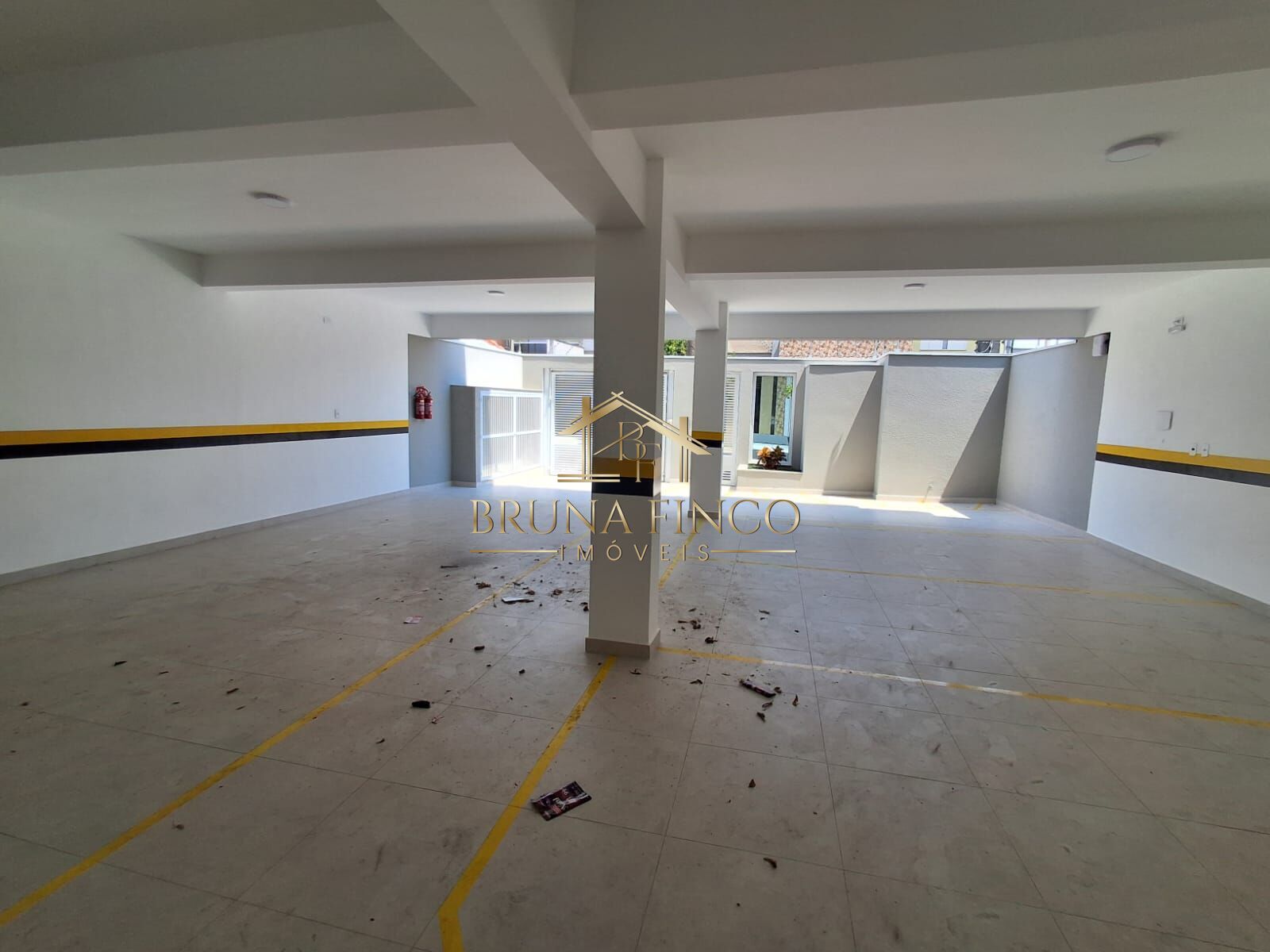 Apartamento à venda com 2 quartos, 42m² - Foto 18