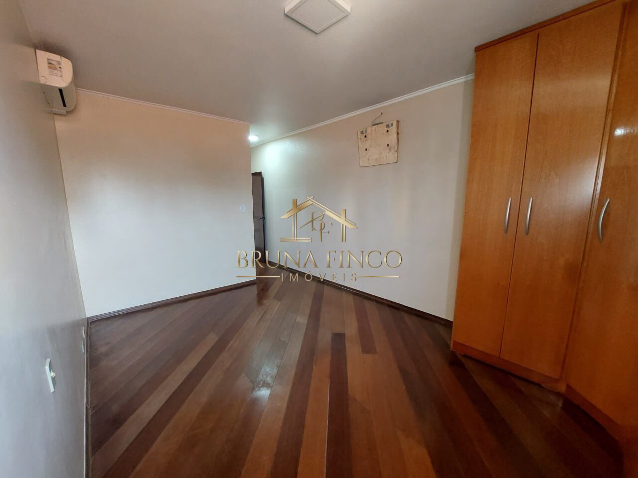 Sobrado à venda com 4 quartos, 202m² - Foto 21