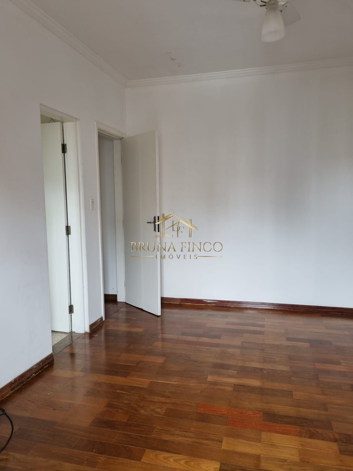 Apartamento à venda com 3 quartos, 102m² - Foto 7