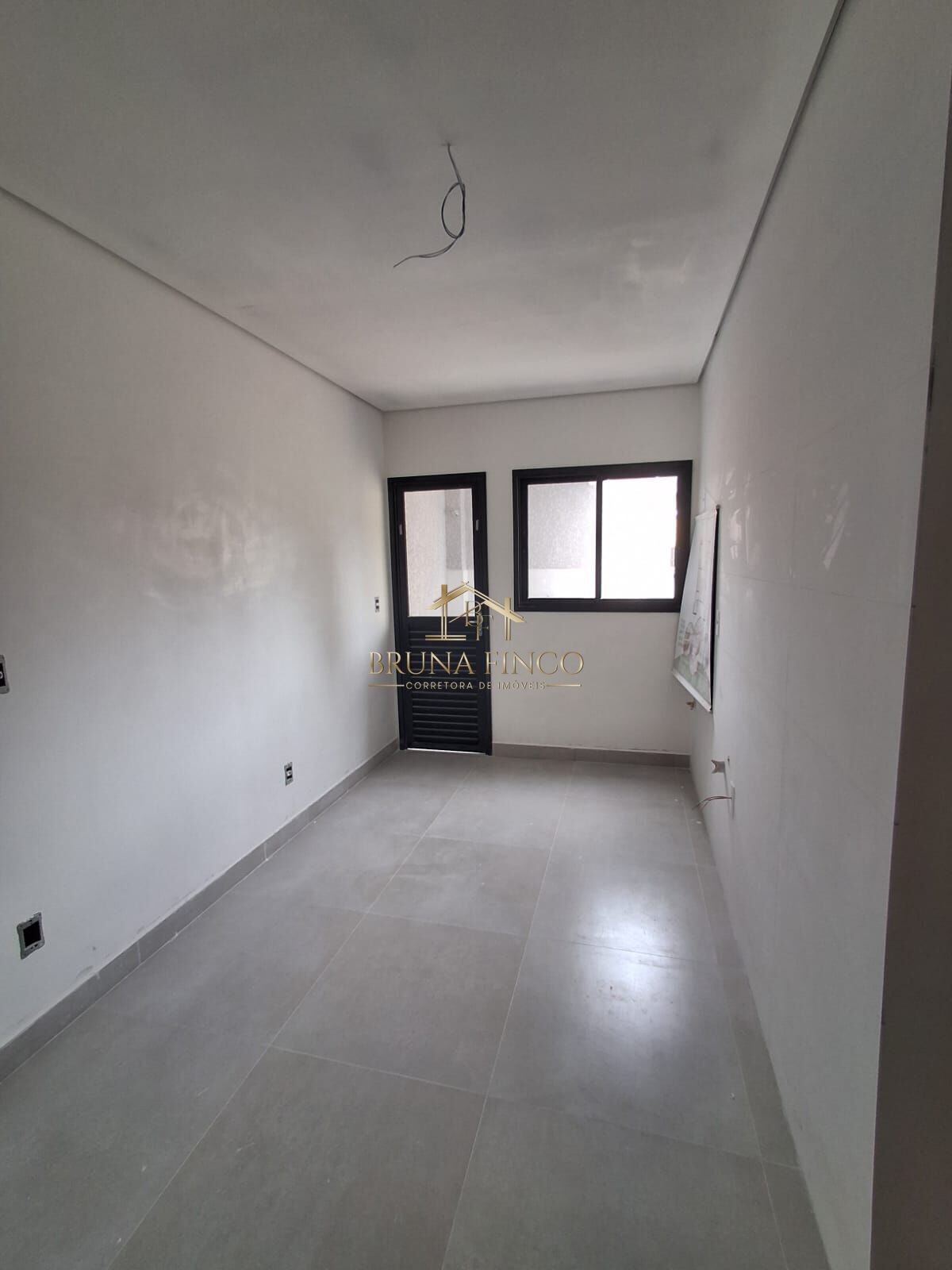 Apartamento à venda com 2 quartos, 61m² - Foto 6