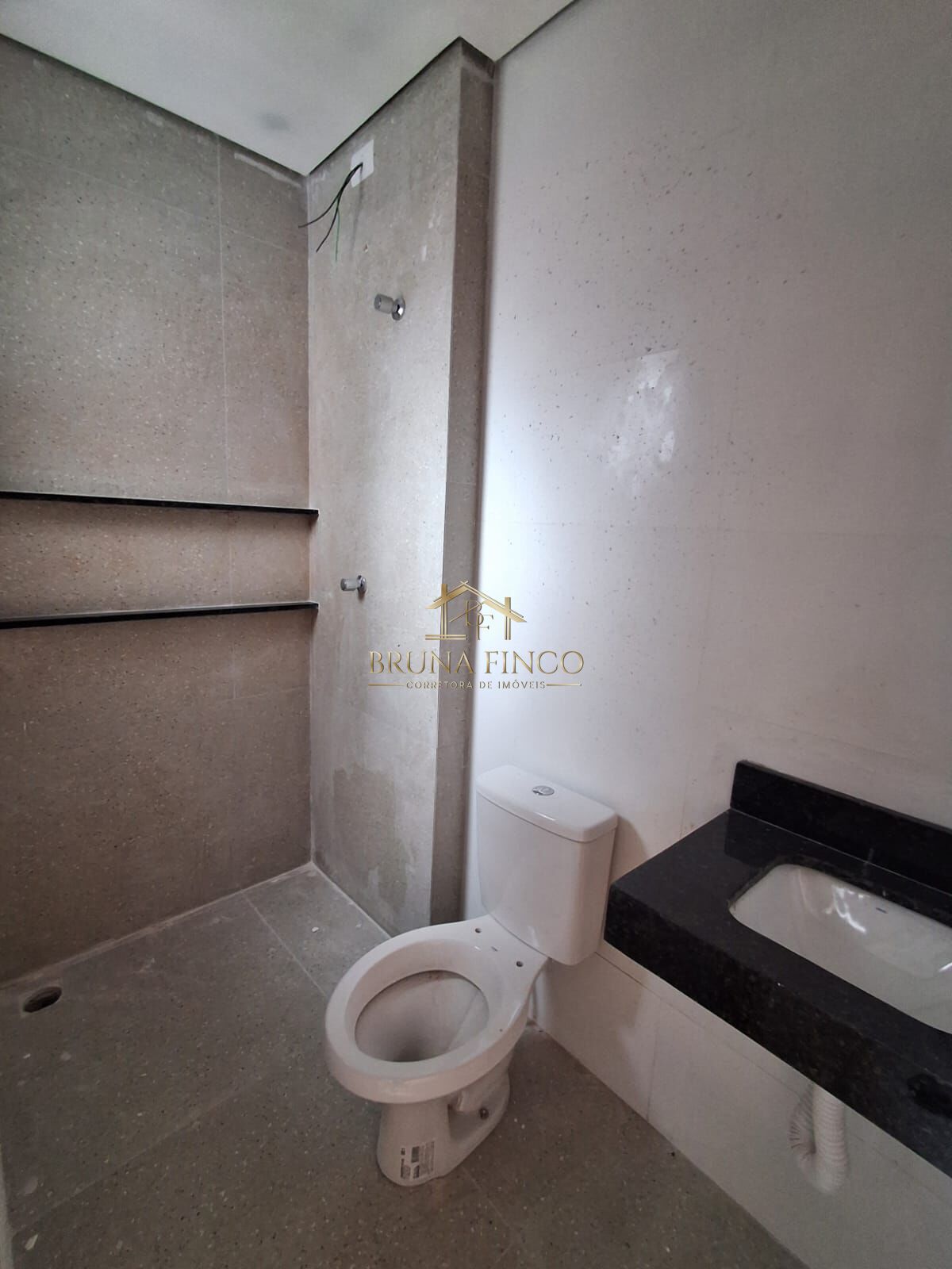 Apartamento à venda com 2 quartos, 61m² - Foto 10