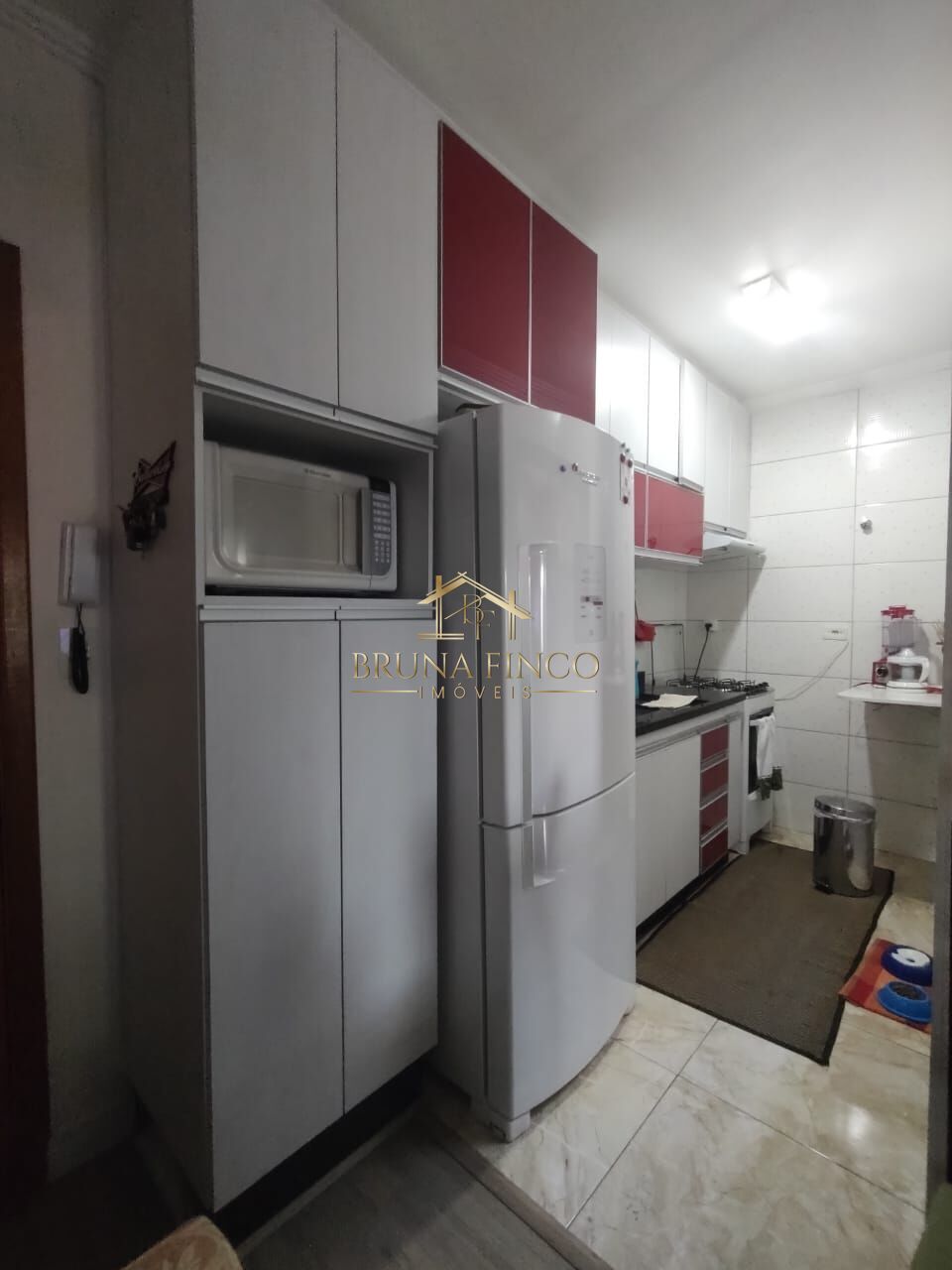 Apartamento à venda com 2 quartos, 37m² - Foto 2