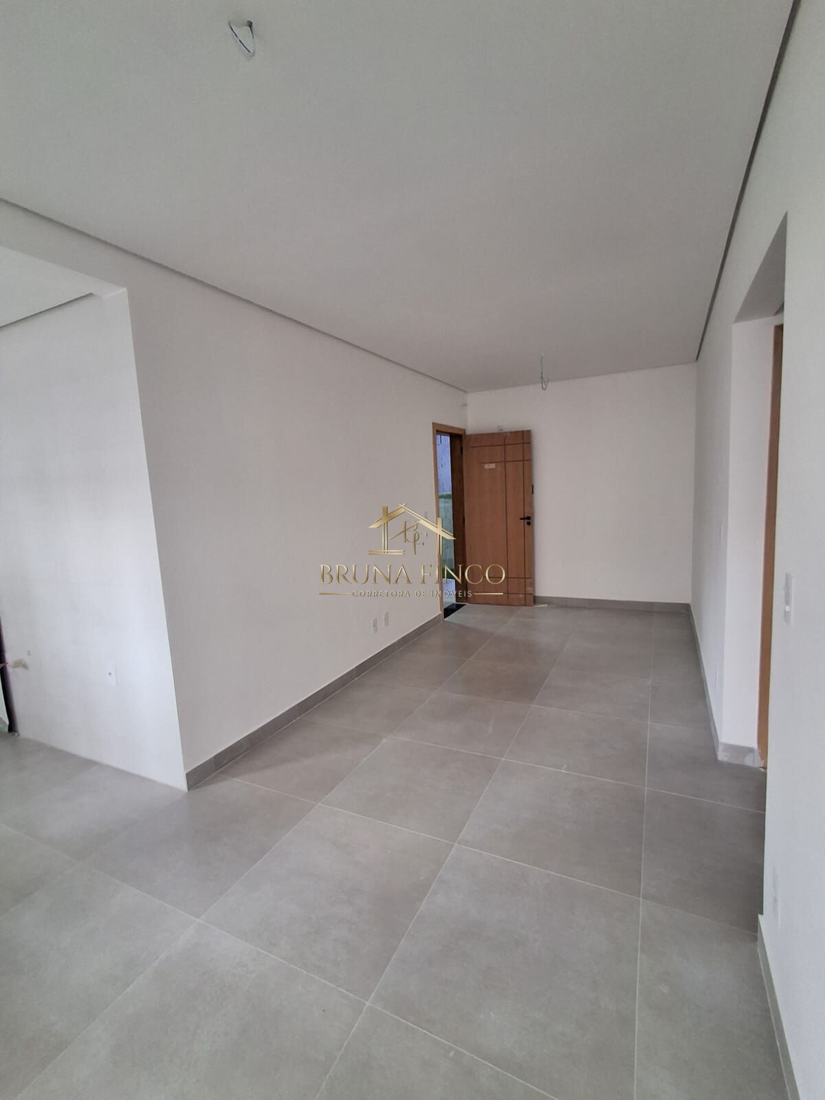 Apartamento à venda com 2 quartos, 63m² - Foto 10
