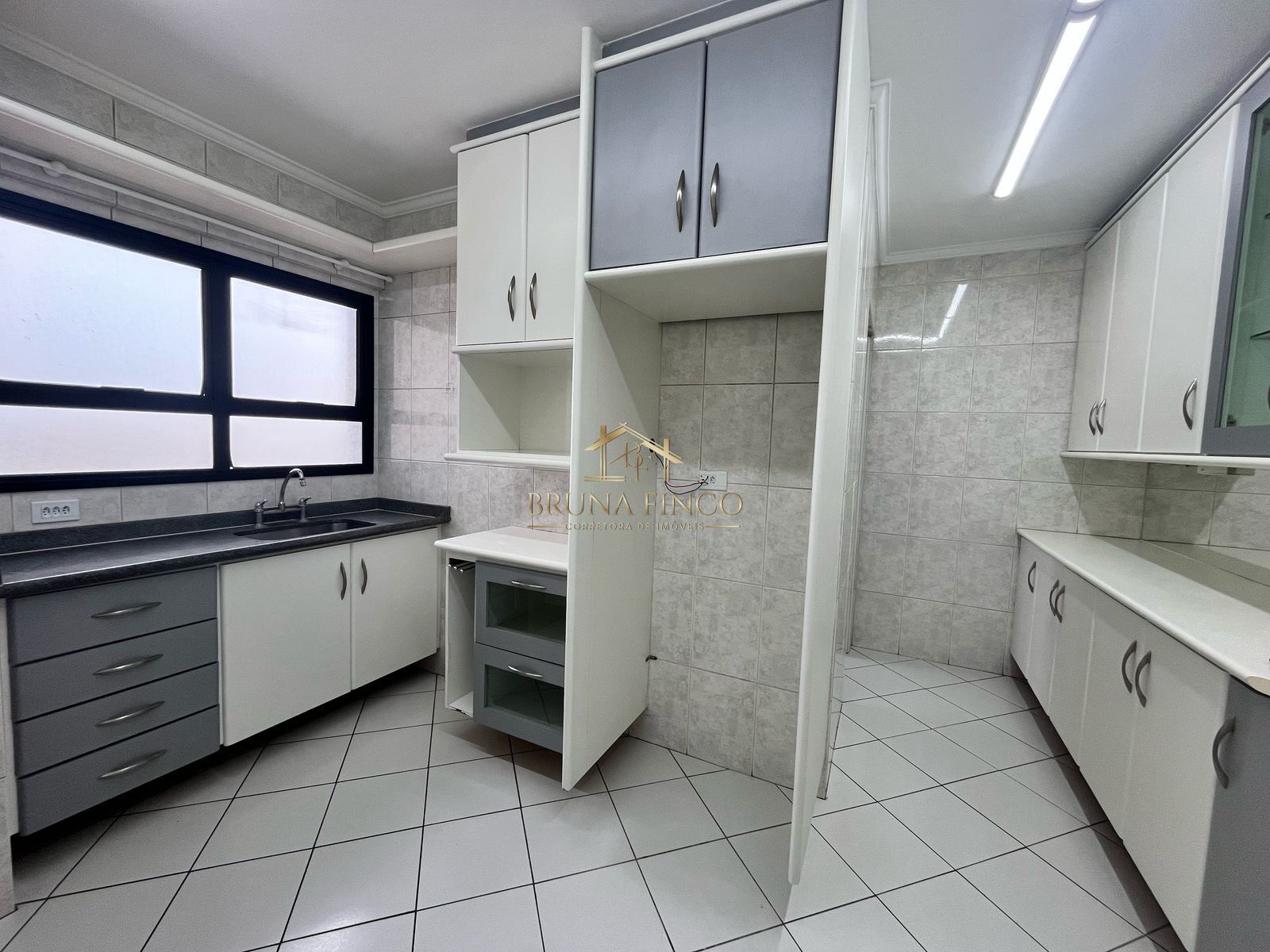 Apartamento, 3 quartos, 98 m² - Foto 1