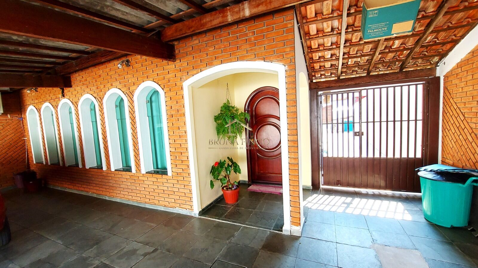 Casa, 3 quartos, 181 m² - Foto 1