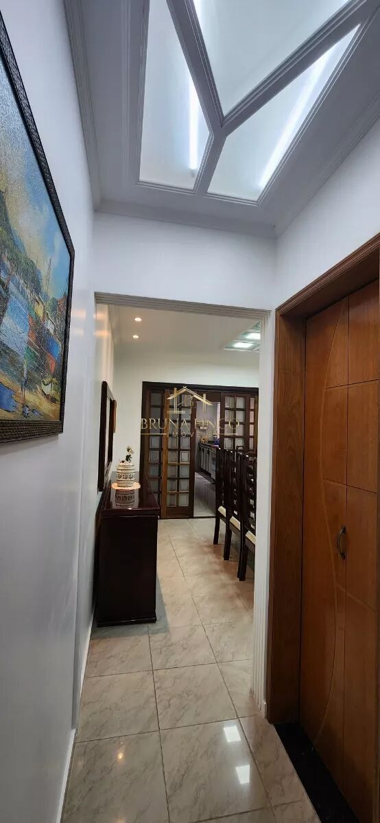 Sobrado à venda com 3 quartos, 198m² - Foto 9