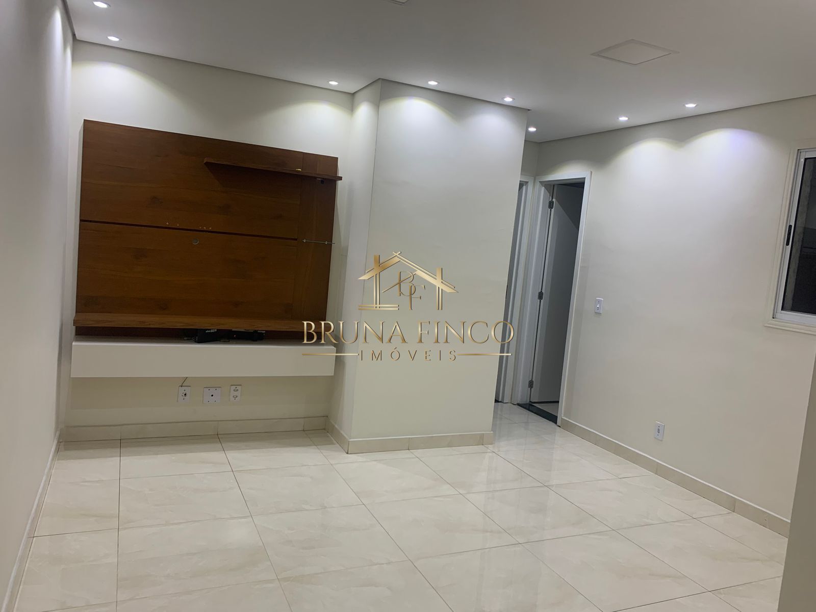 Apartamento à venda com 2 quartos, 44m² - Foto 6