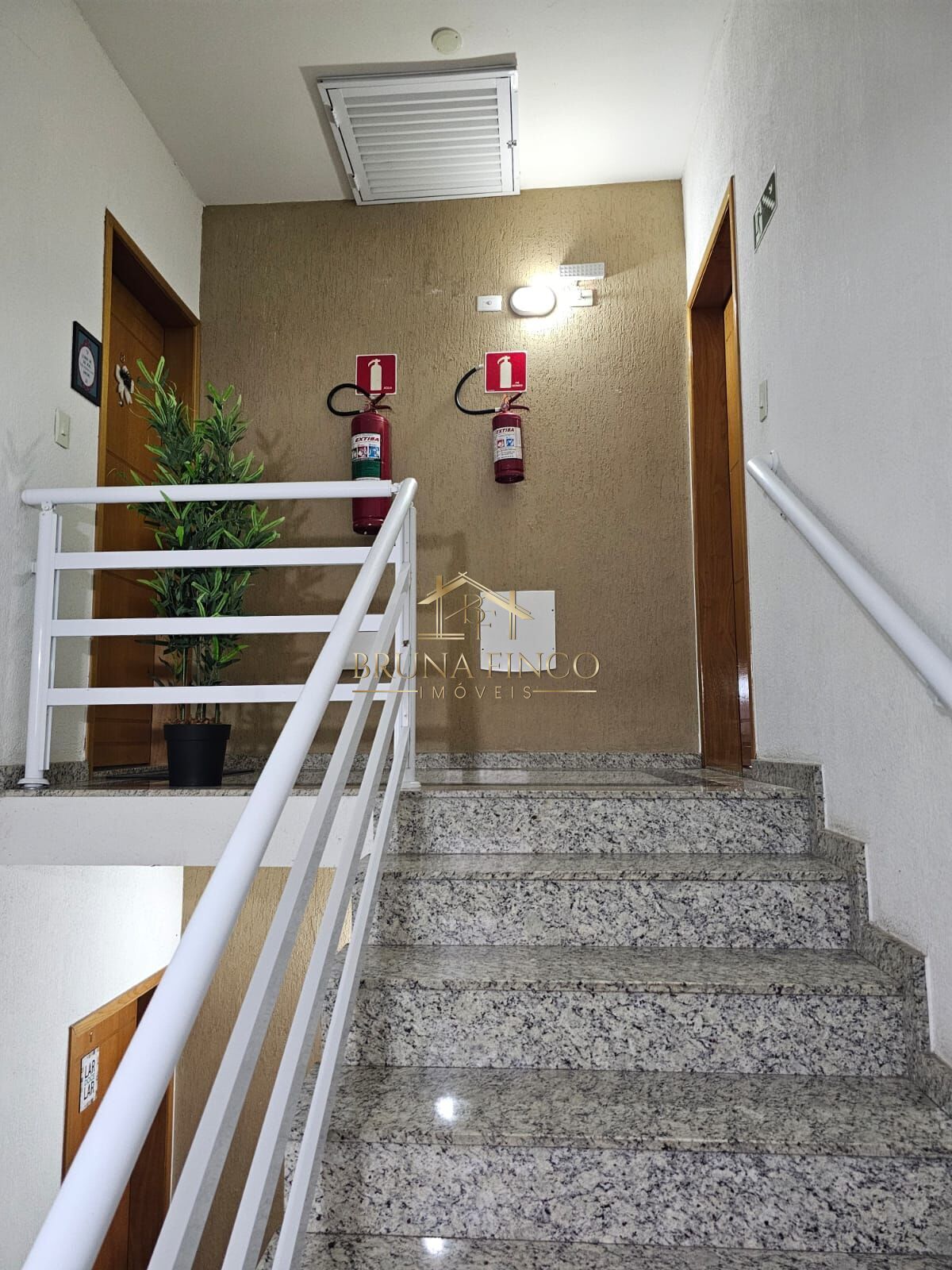 Cobertura à venda com 2 quartos, 83m² - Foto 14