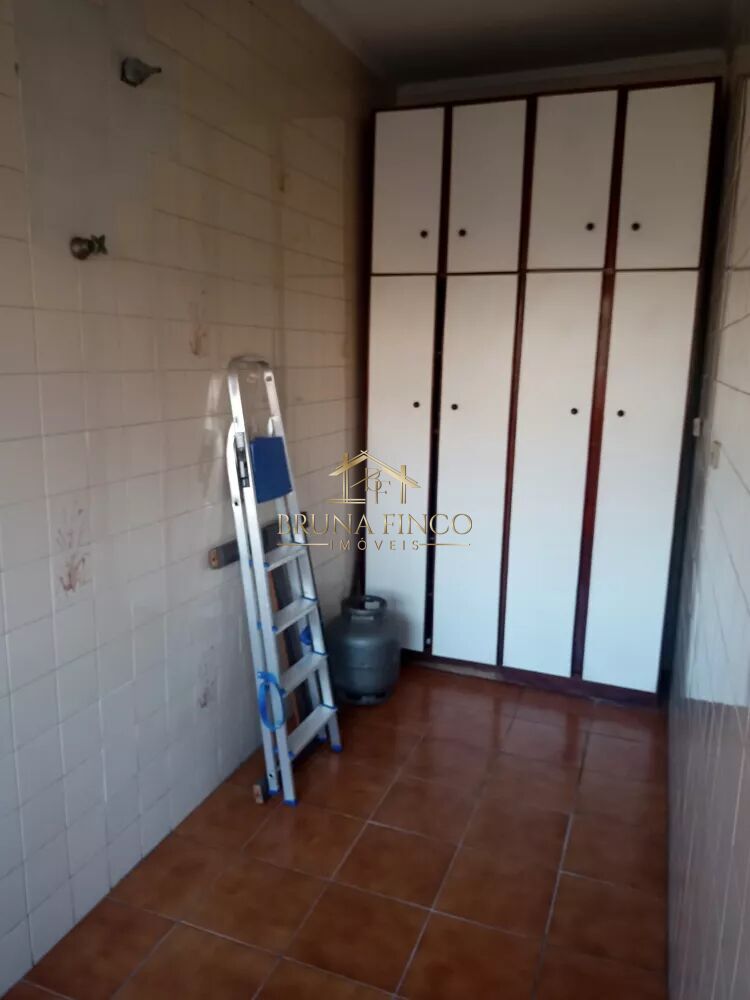 Apartamento à venda com 3 quartos, 148m² - Foto 13