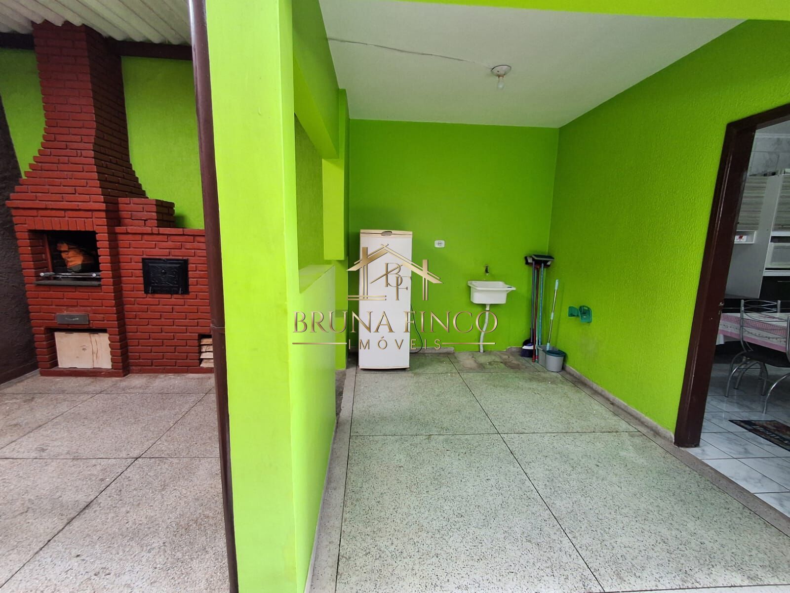 Sobrado à venda com 2 quartos, 99m² - Foto 4