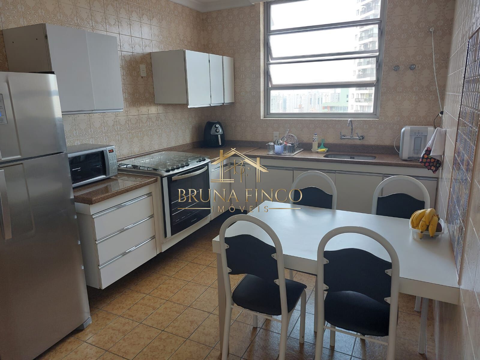 Apartamento à venda com 3 quartos, 170m² - Foto 12