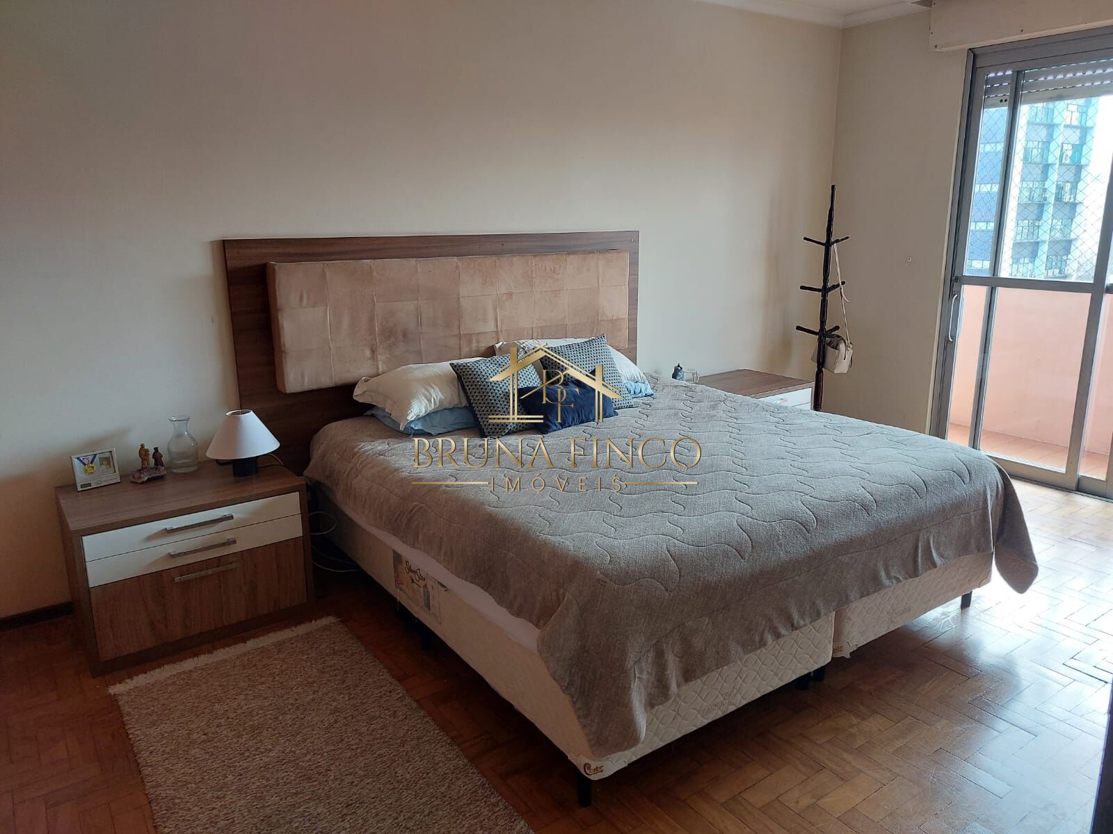 Apartamento à venda com 3 quartos, 170m² - Foto 21