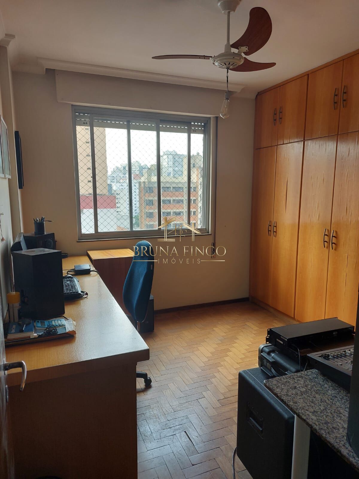 Apartamento à venda com 3 quartos, 170m² - Foto 8