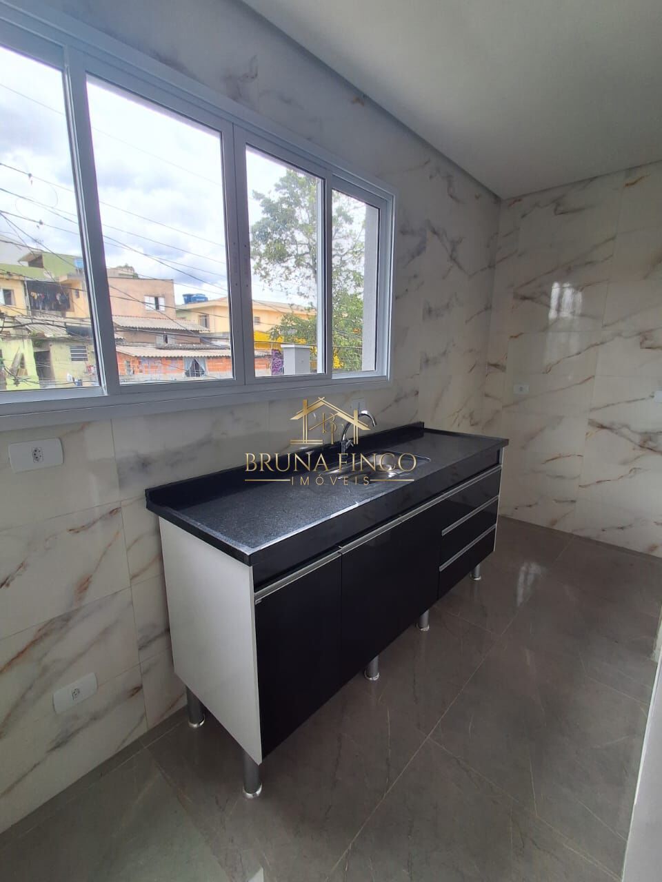 Sobrado à venda com 2 quartos, 114m² - Foto 3