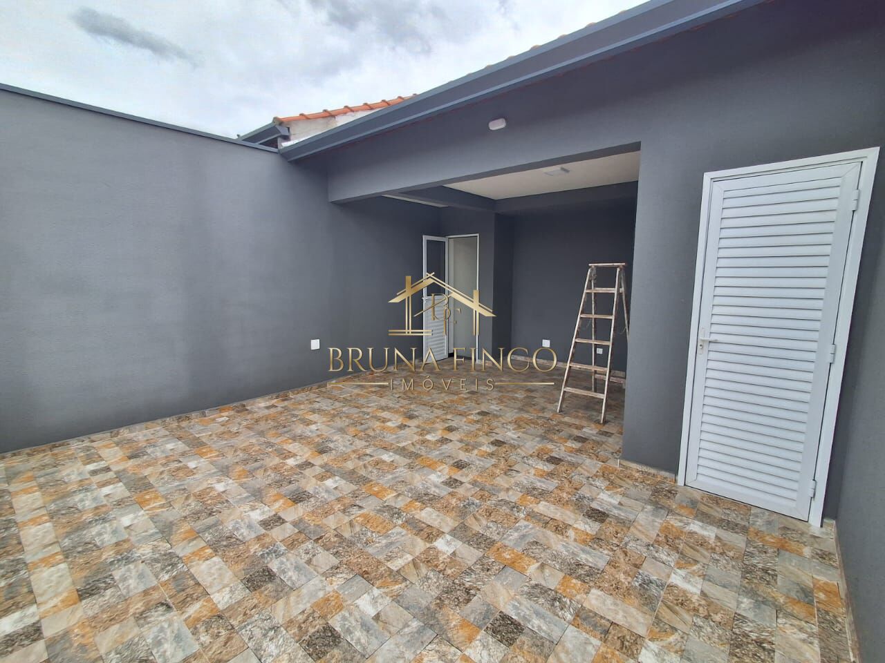 Sobrado à venda com 2 quartos, 114m² - Foto 23