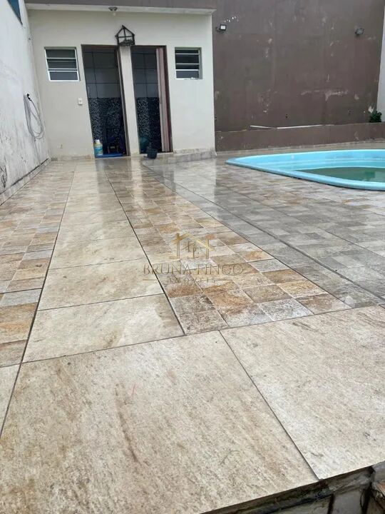 Sobrado à venda com 3 quartos, 157m² - Foto 2