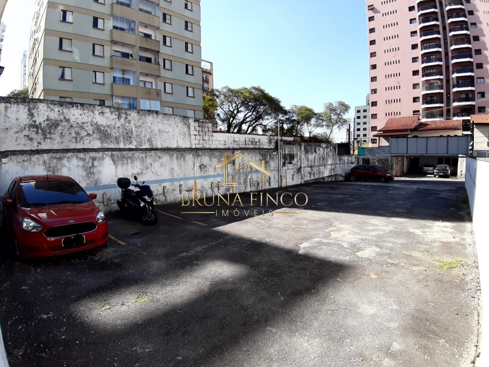 Terreno à venda, 250m² - Foto 1