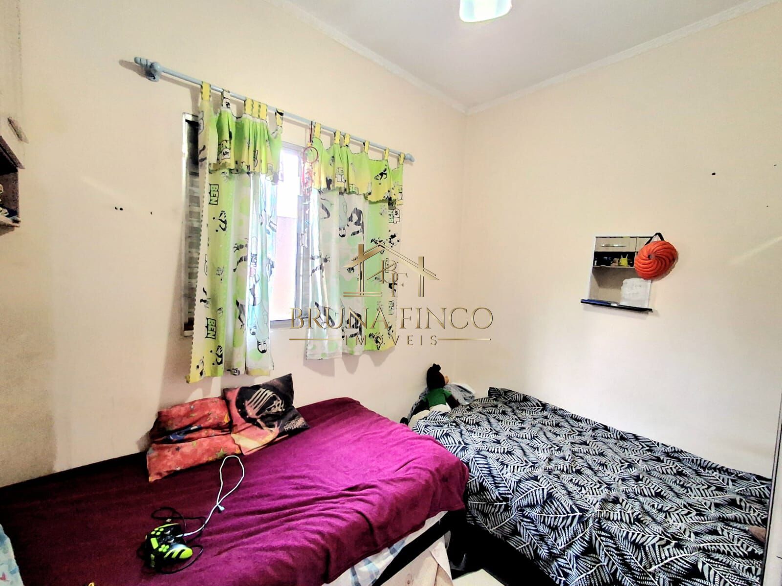 Casa à venda com 2 quartos, 90m² - Foto 13