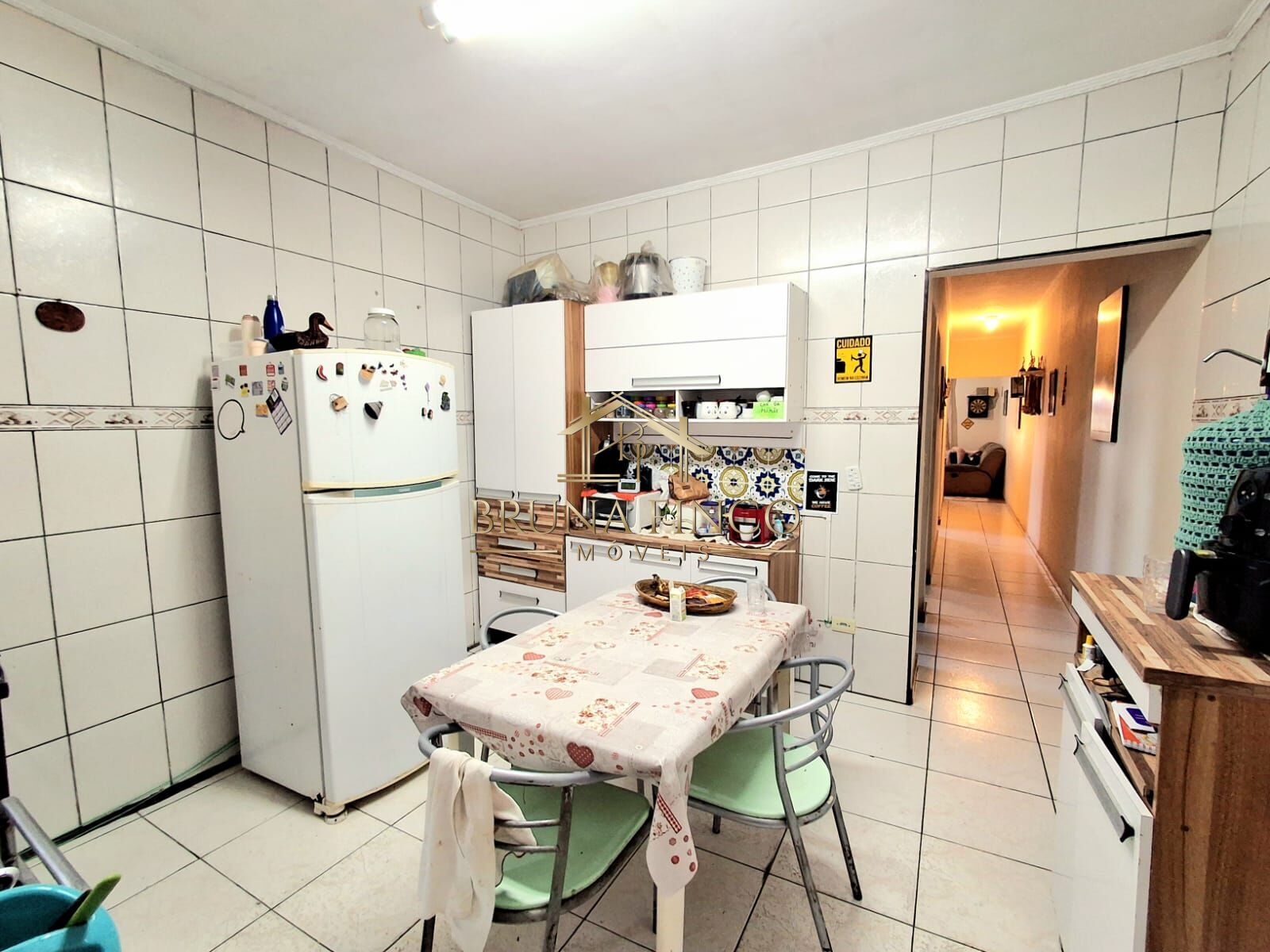 Casa à venda com 2 quartos, 90m² - Foto 5