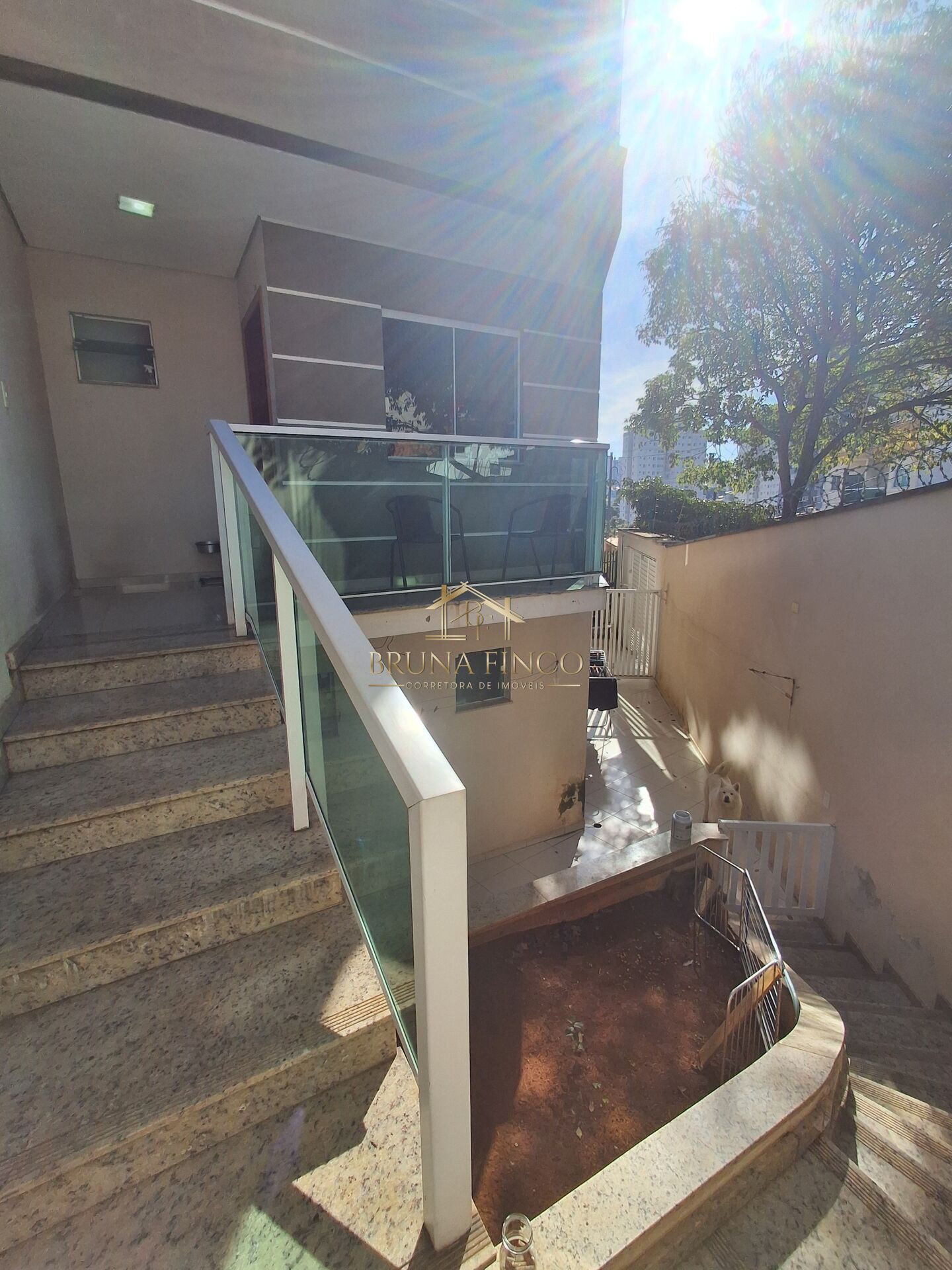 Sobrado, 3 quartos, 161 m² - Foto 1