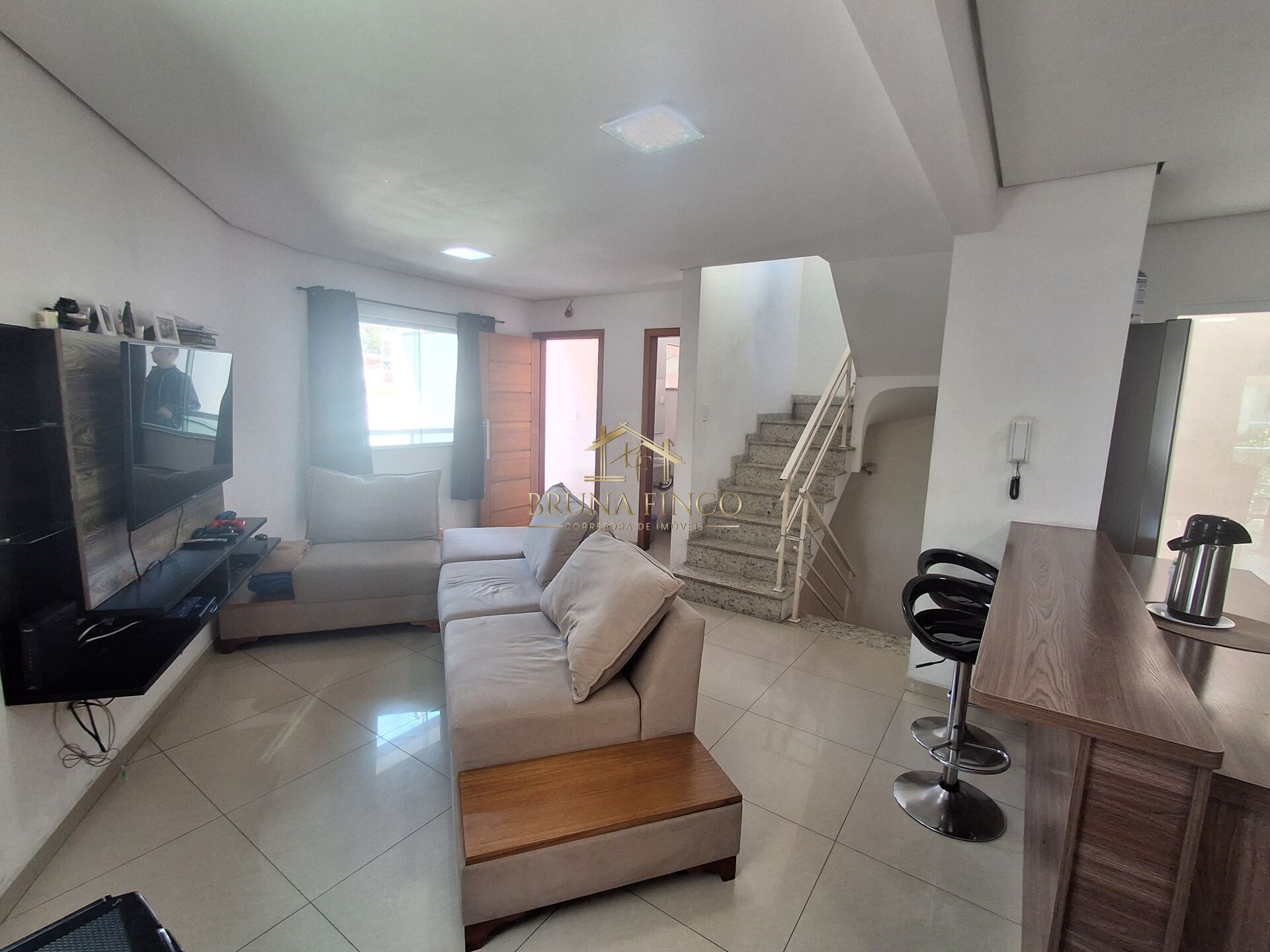 Sobrado, 3 quartos, 161 m² - Foto 2