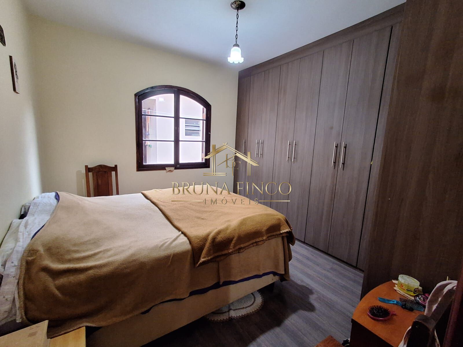 Casa à venda com 2 quartos, 91m² - Foto 12