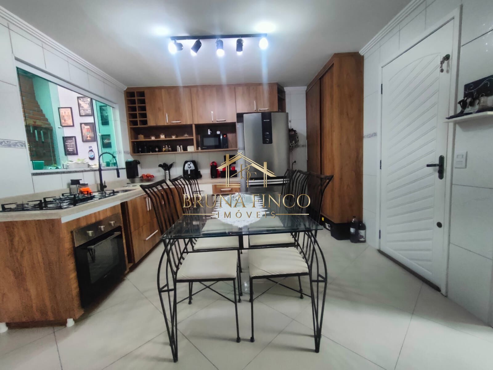 Sobrado à venda com 3 quartos, 86m² - Foto 3