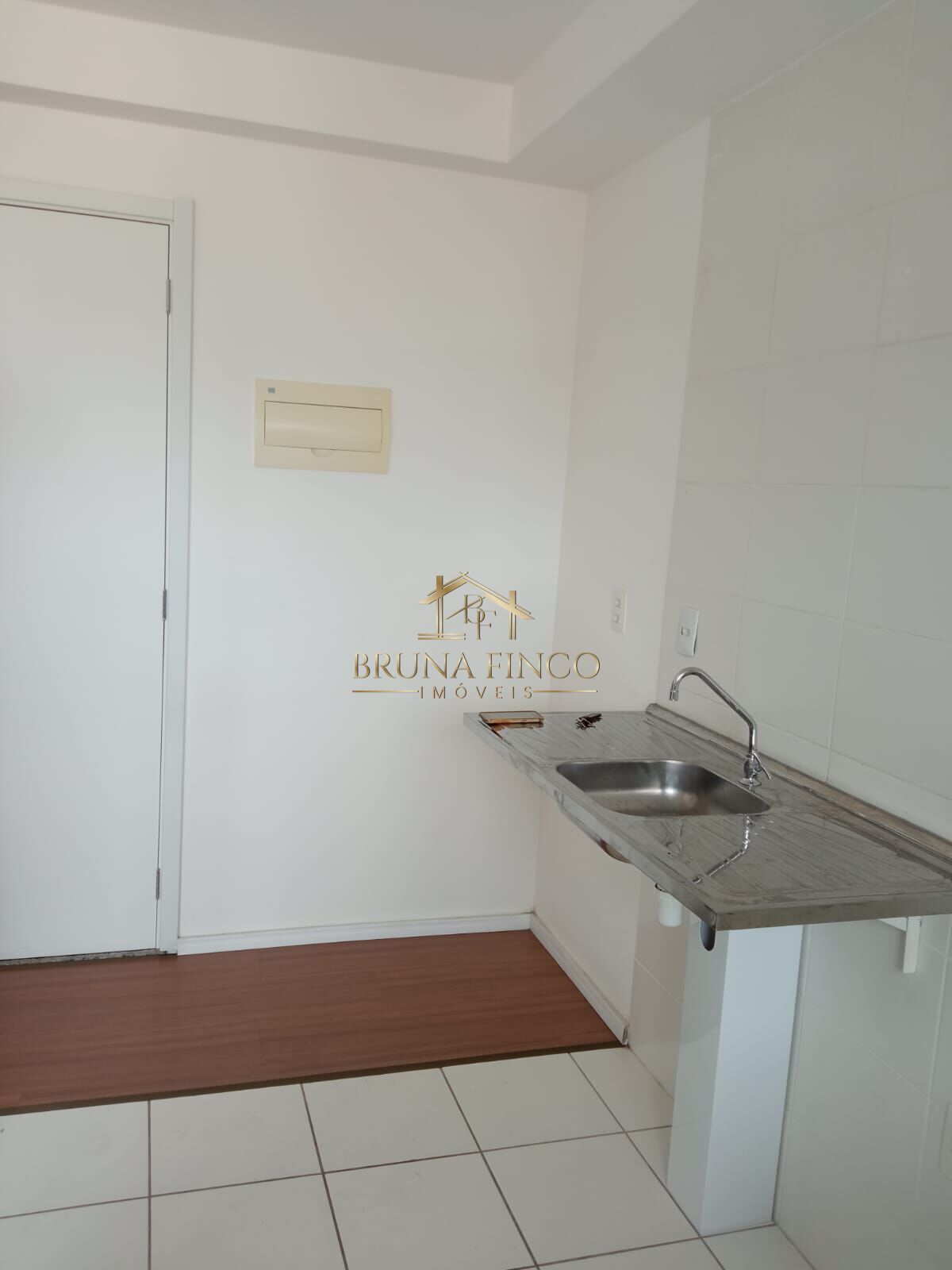 Apartamento à venda com 2 quartos, 42m² - Foto 6