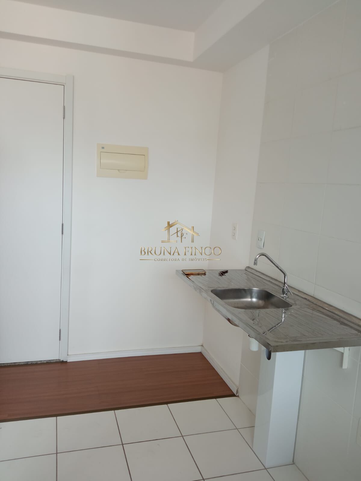 Apartamento à venda com 2 quartos, 42m² - Foto 6
