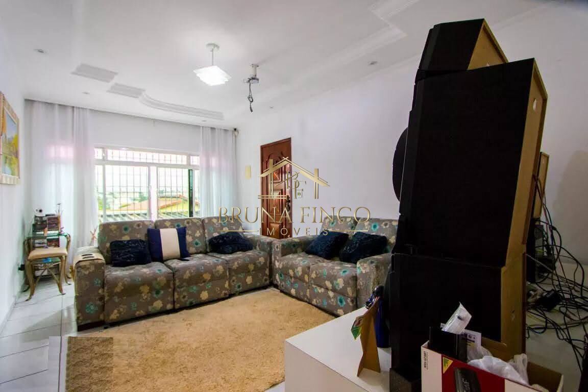 Casa à venda com 4 quartos, 224m² - Foto 20