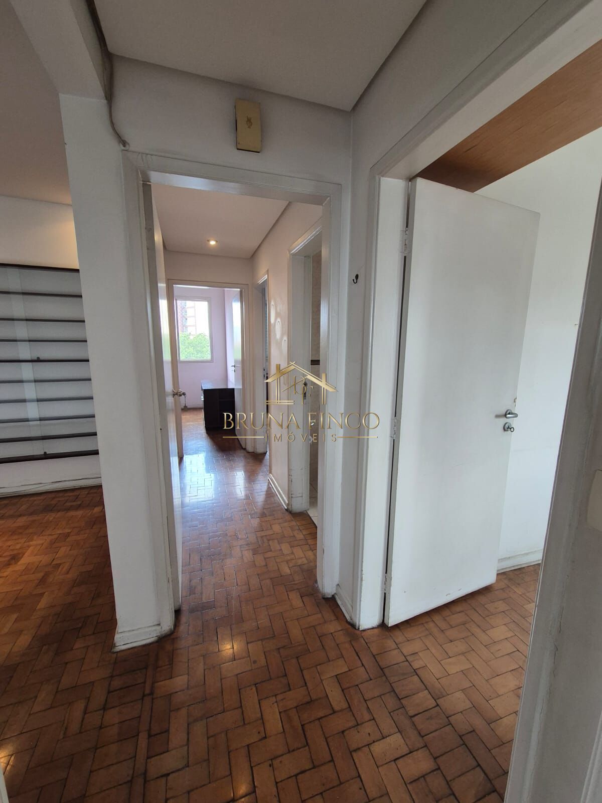 Apartamento à venda com 3 quartos, 108m² - Foto 22