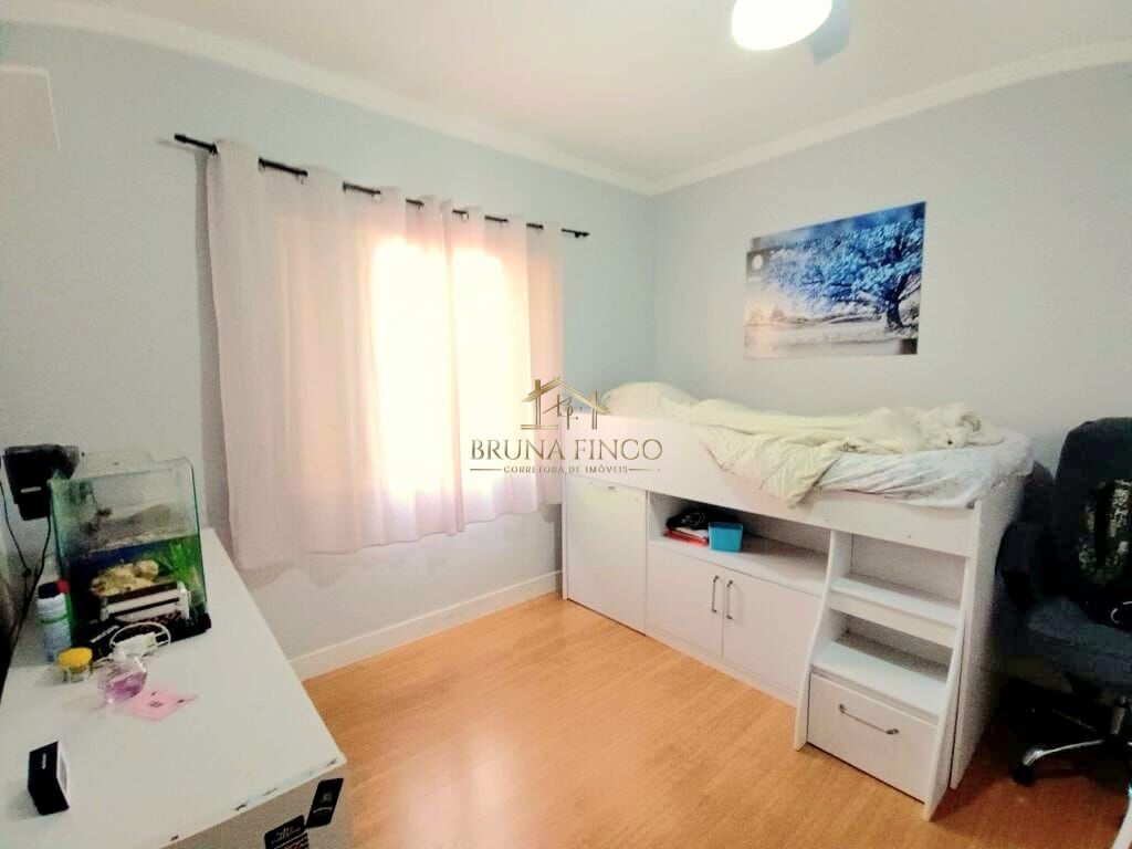 Casa à venda com 4 quartos, 240m² - Foto 12