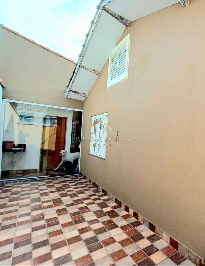 Casa à venda com 4 quartos, 240m² - Foto 24