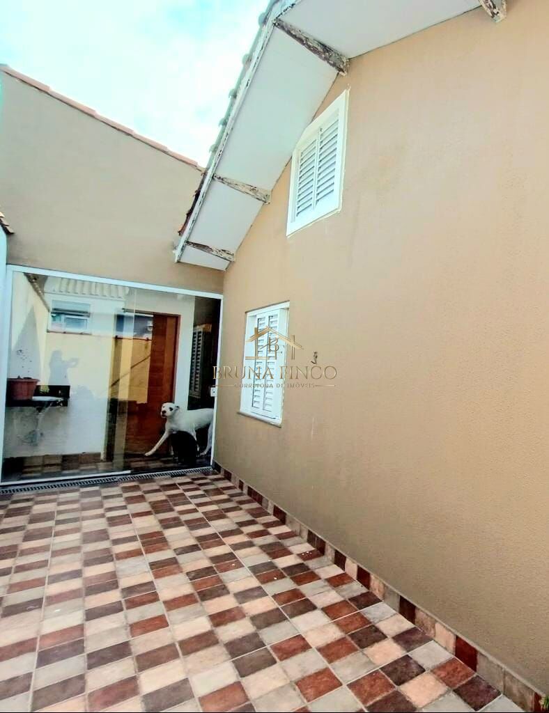 Casa à venda com 4 quartos, 240m² - Foto 24
