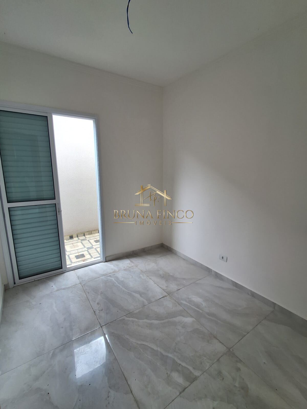 Apartamento à venda com 2 quartos, 42m² - Foto 9