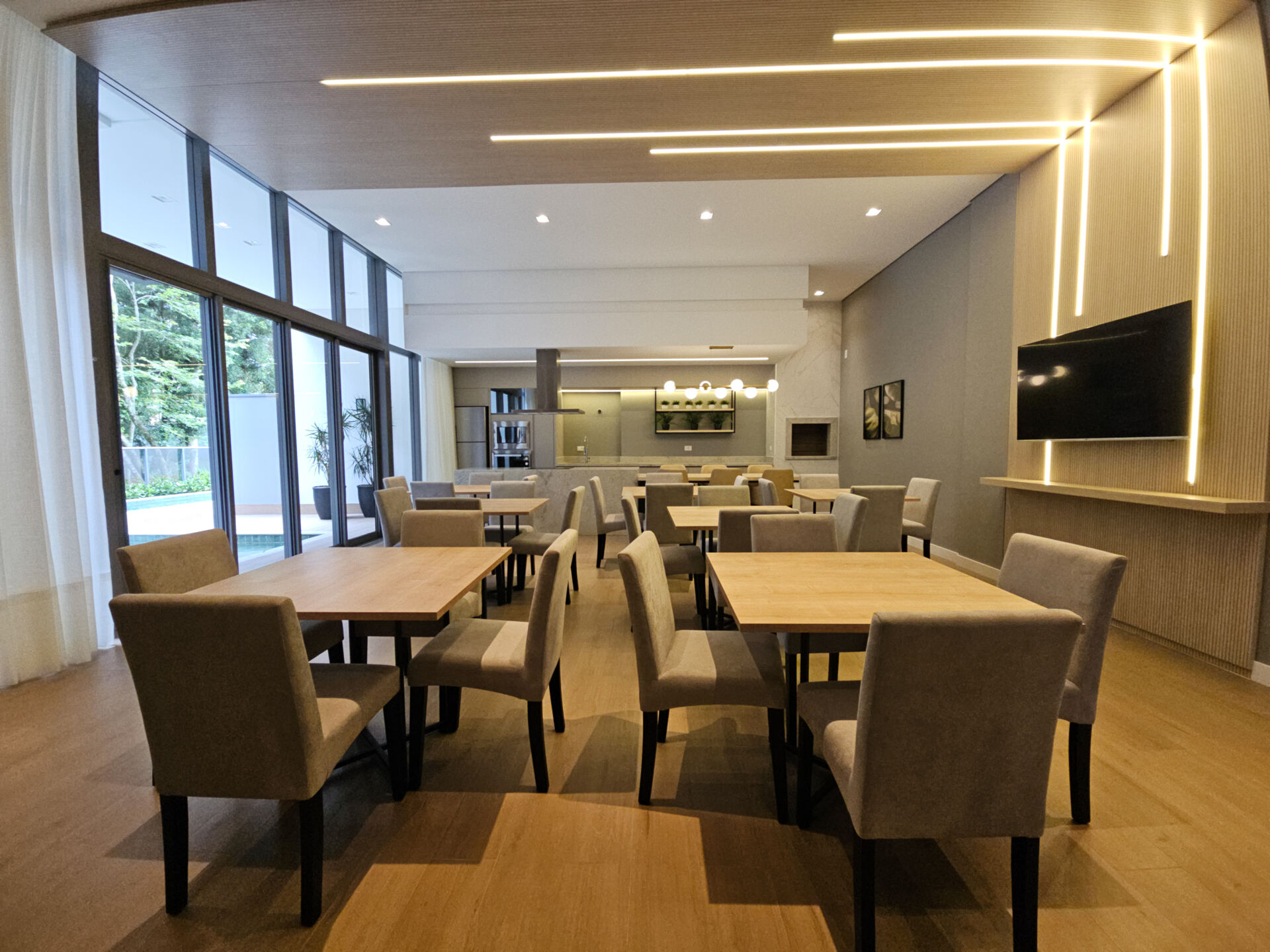 Cobertura, 3 quartos, 212 m² - Foto 31