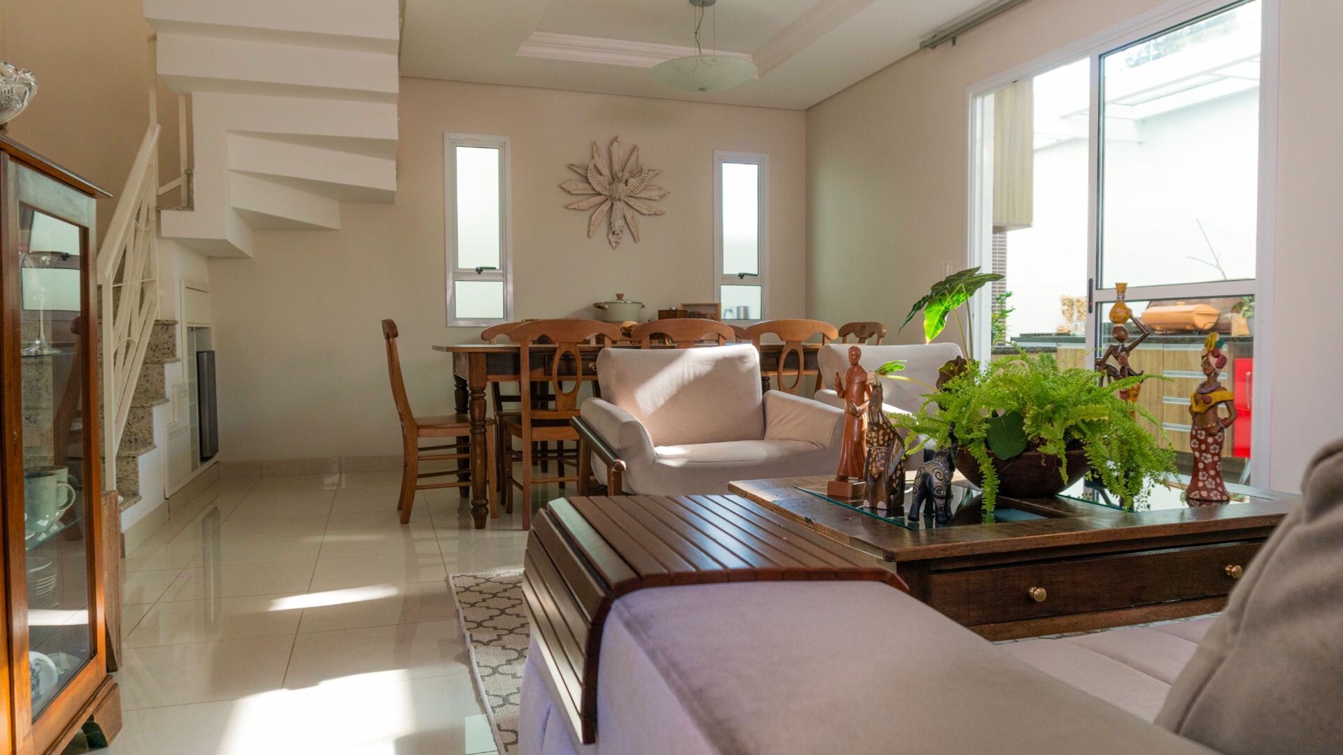 Casa de Condomínio, 4 quartos - Foto 1