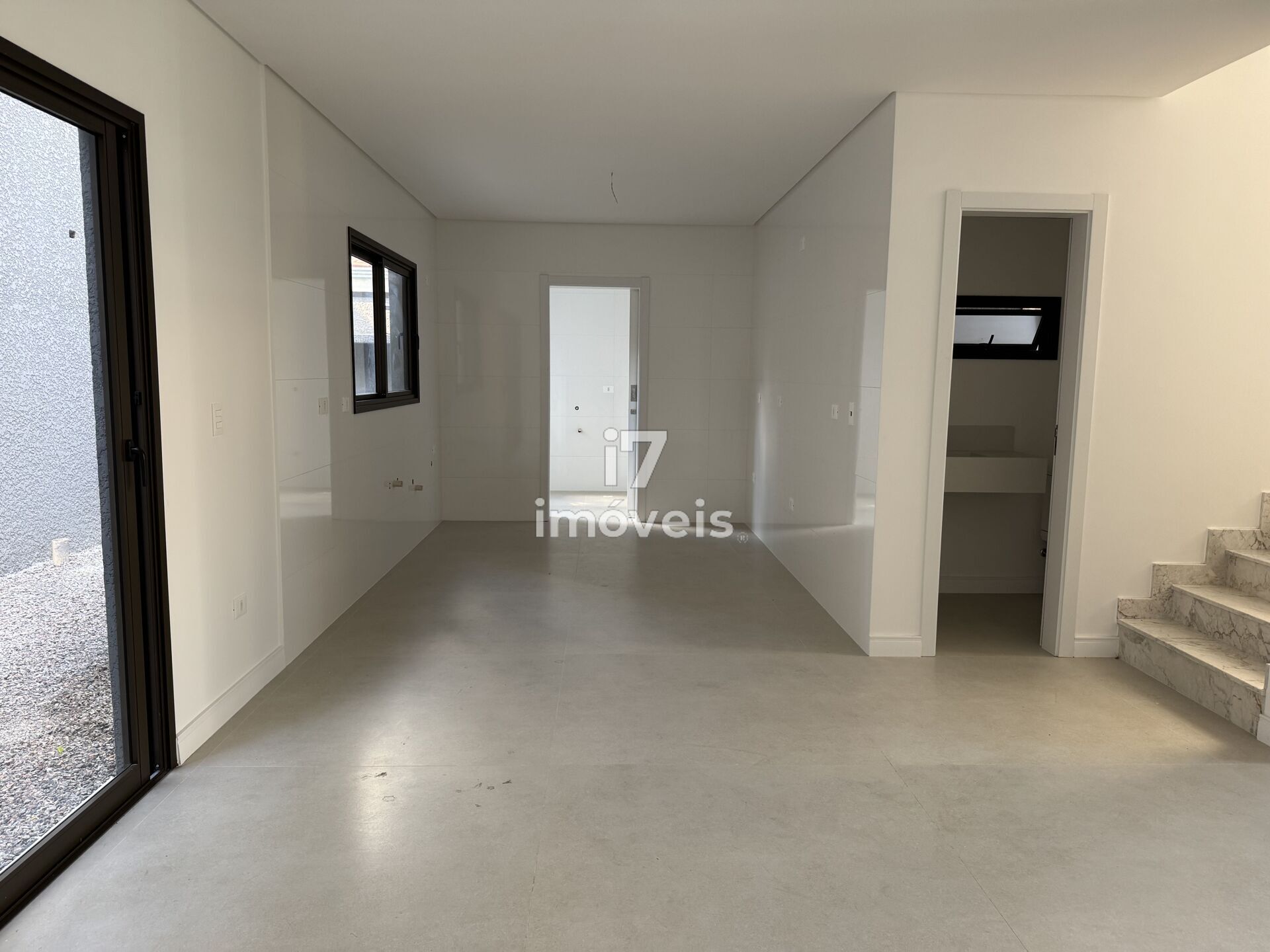 Sobrado à venda com 3 quartos, 203m² - Foto 4