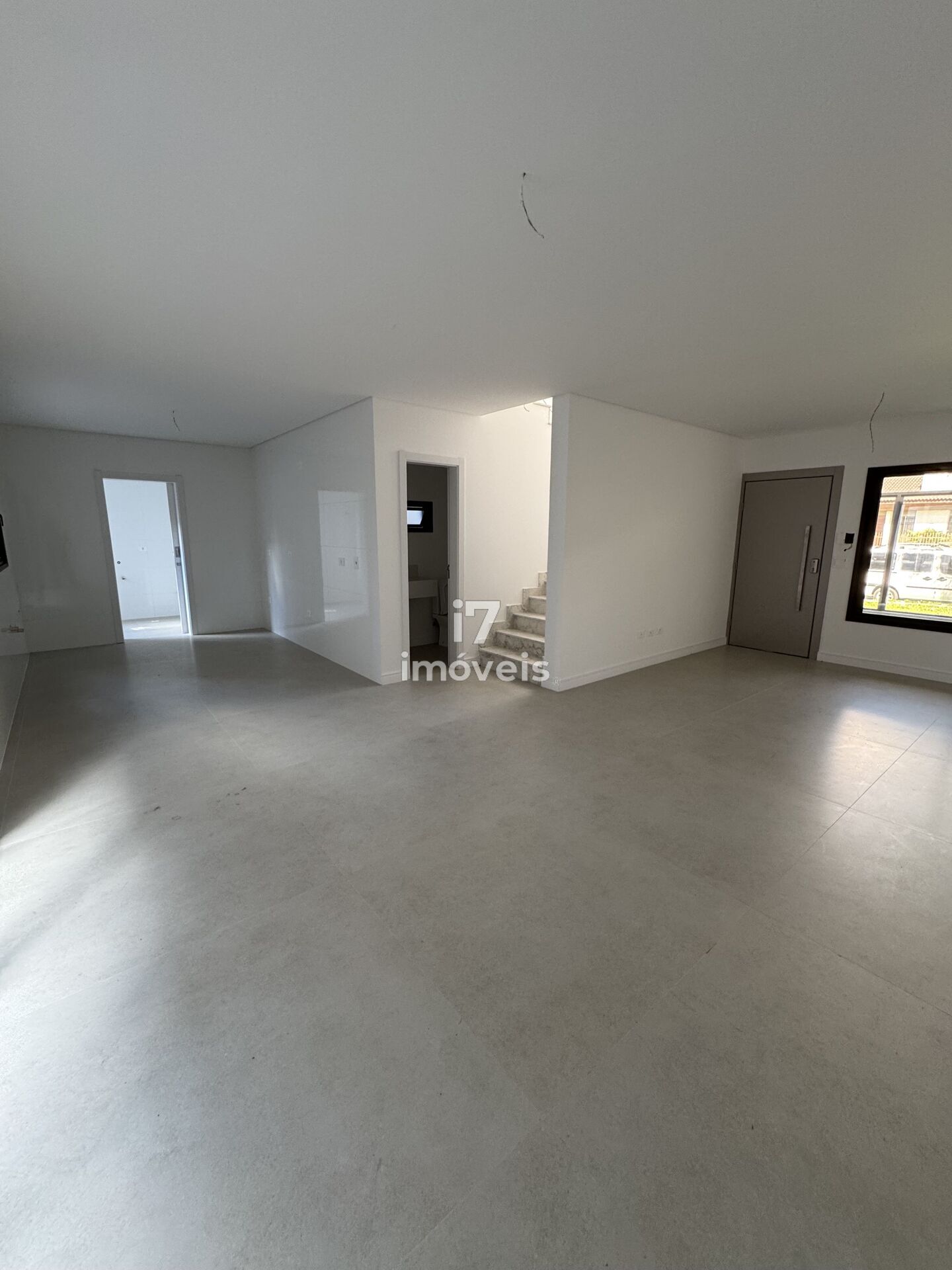 Sobrado à venda com 3 quartos, 203m² - Foto 2