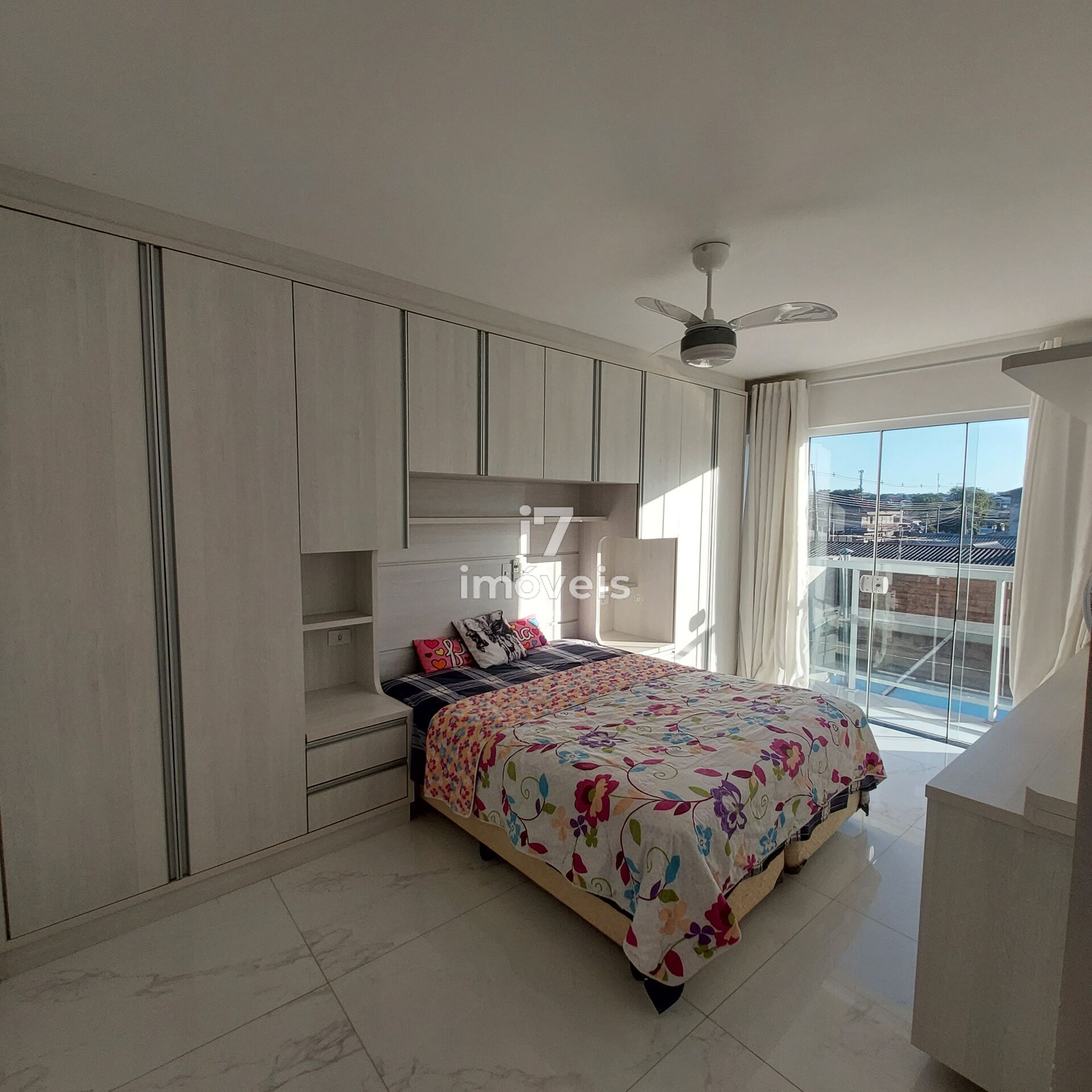 Sobrado à venda com 3 quartos, 182m² - Foto 11