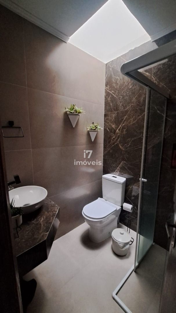 Casa à venda com 2 quartos, 77m² - Foto 12